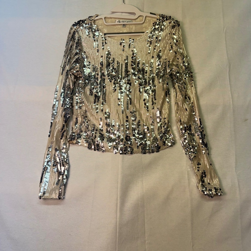 Madden Girl Silver Sequin Mesh Long Sleeve Top Medium JJ087G73CRO